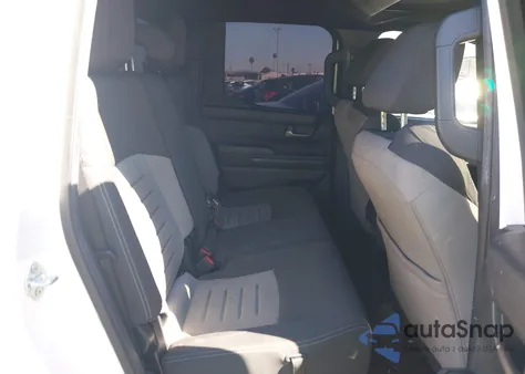 2024 Toyota Tacoma Trd Sport из США, поврежденный, VIN 3TMLB5JN9RM020613